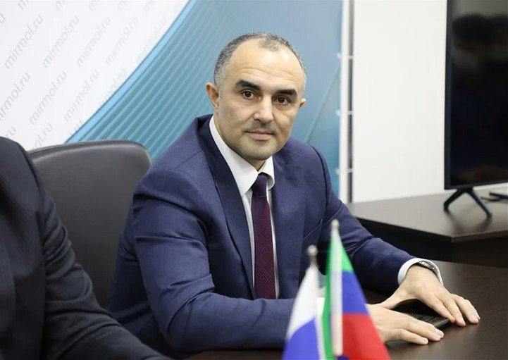 Участнику конкурса на включение в кадровый резерв Минимущества Республики Дагестан