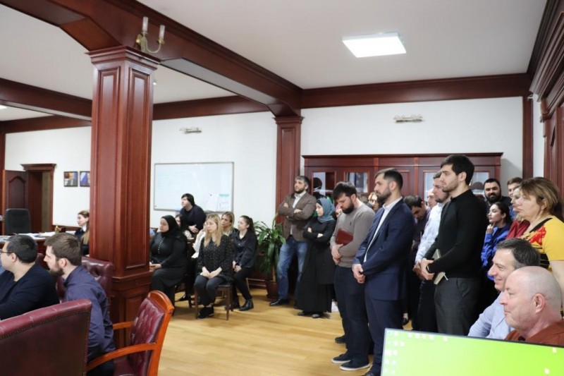 В Минимуществе Дагестана провели разъяснительную беседу на тему вакцинации от COVID-19