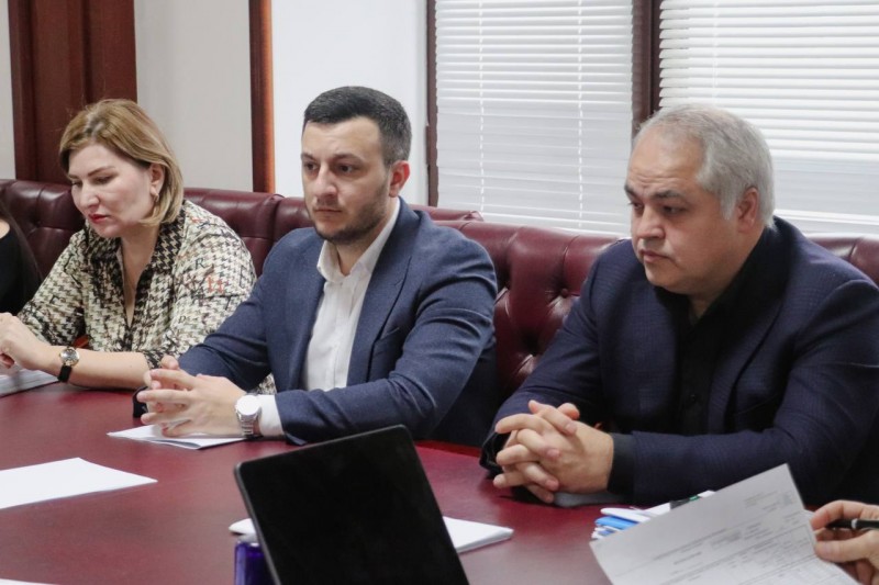 Вопросы деятельности ГБУ РД "Дагтехкадастр" обсудили в Минимуществе Дагестана