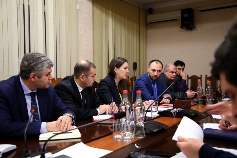 Руководство Минэкономразвития и Минимущества Дагестана обсудили взаимодействие ведомств по вопросам эффективного использования имущества региона