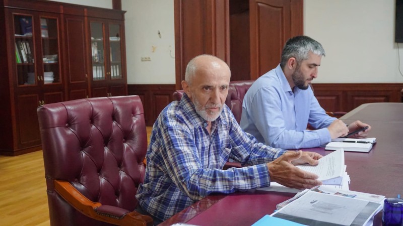 Глава Минимущества Дагестана провёл личный приём граждан