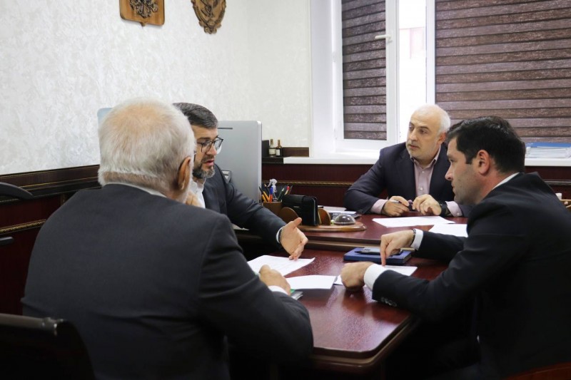 В Минимуществе Дагестана прошло совещание с представителями ГКУ РД "Дагсельхозстрой"