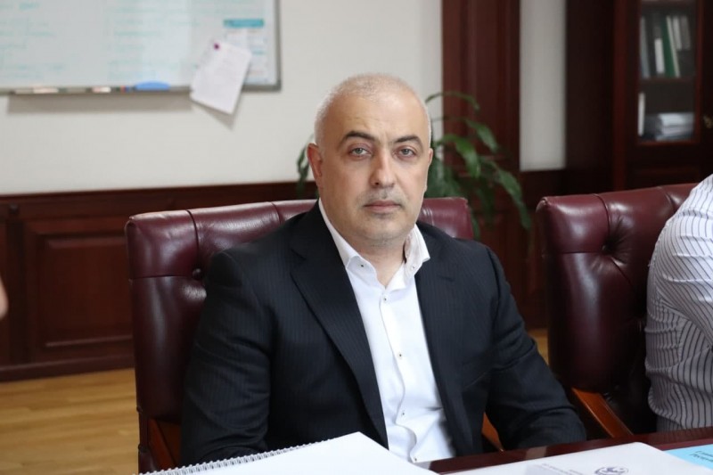 Заур Эминов представил коллективу министерства нового статс-секретаря – заместителя министра