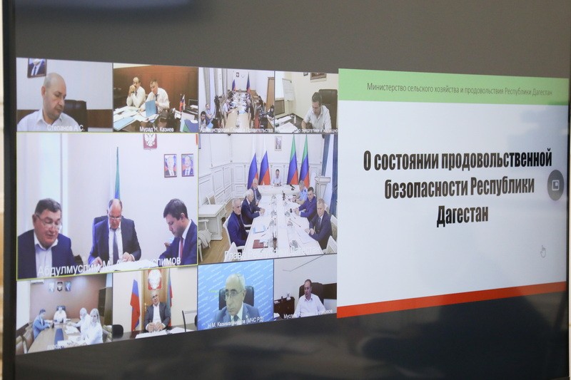 В Дагестане обсудили вопросы продовольственной безопасности и обеспечением жильем детей-сирот