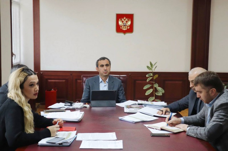 В Минимуществе Дагестана состоялась еженедельная рабочая планерка