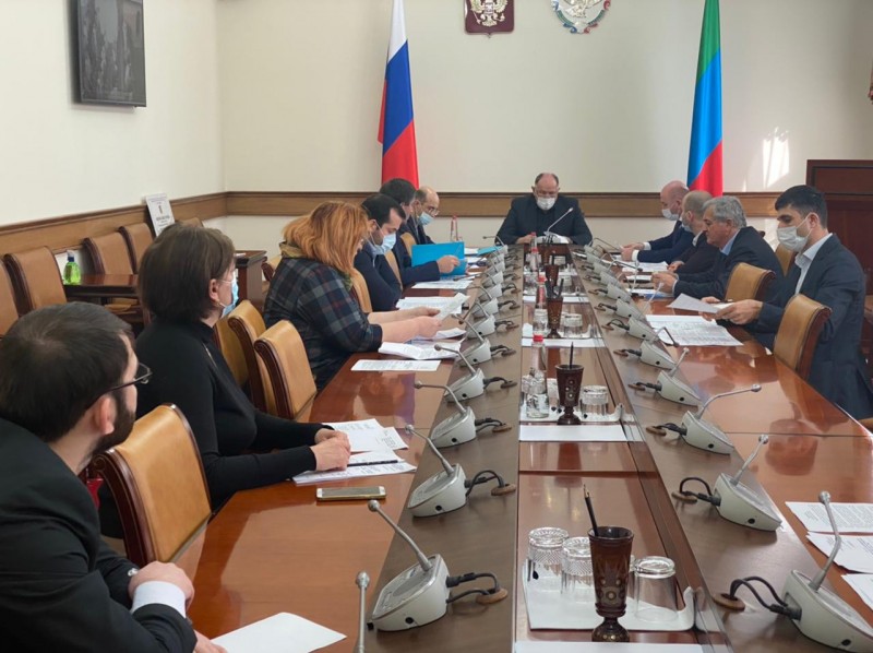 Дербентский платан станет участником конкурса «Европейское дерево года – 2021»