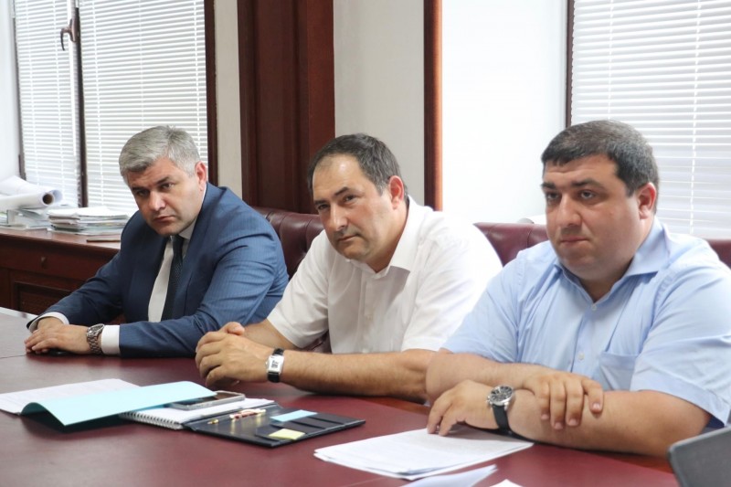В Минимуществе Дагестана прошло совещание с «Дагвино»