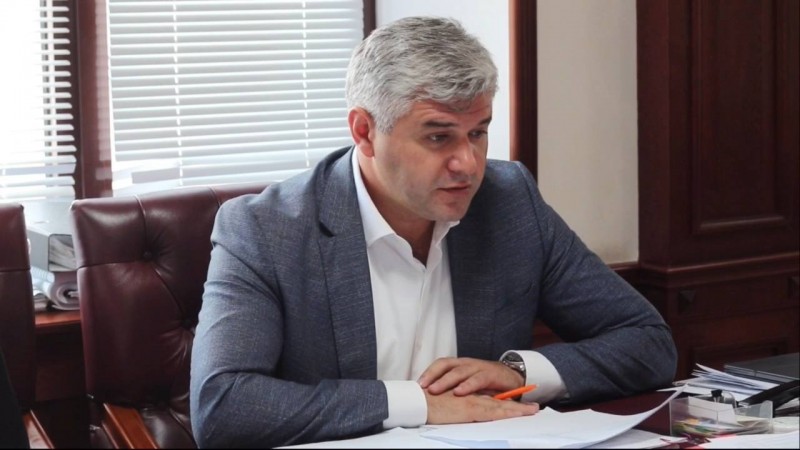 Глава ведомства Заур Эминов провел еженедельное рабочее совещание