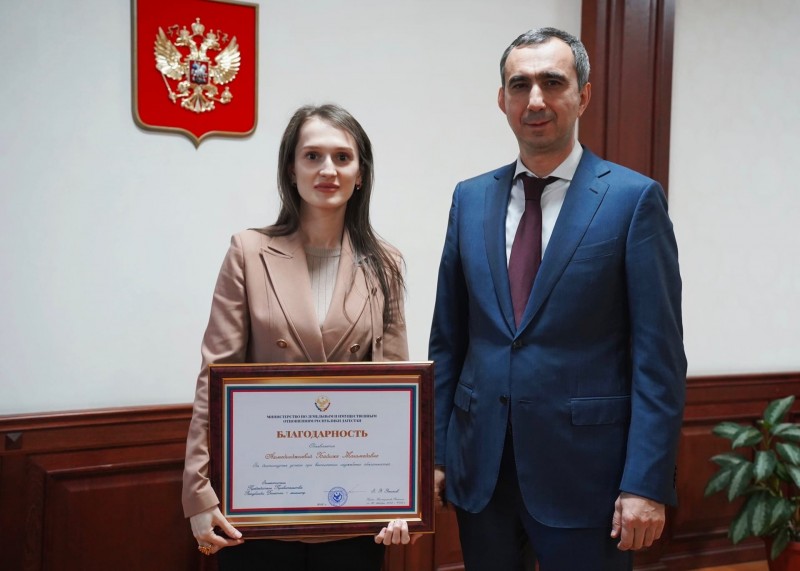 Заур Эминов подвёл итоги работы Минимущества за 2022 год и обозначил задачи на следующий
