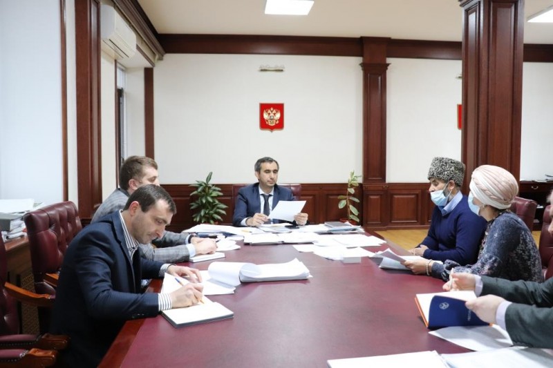 Заур Эминов провел прием граждан