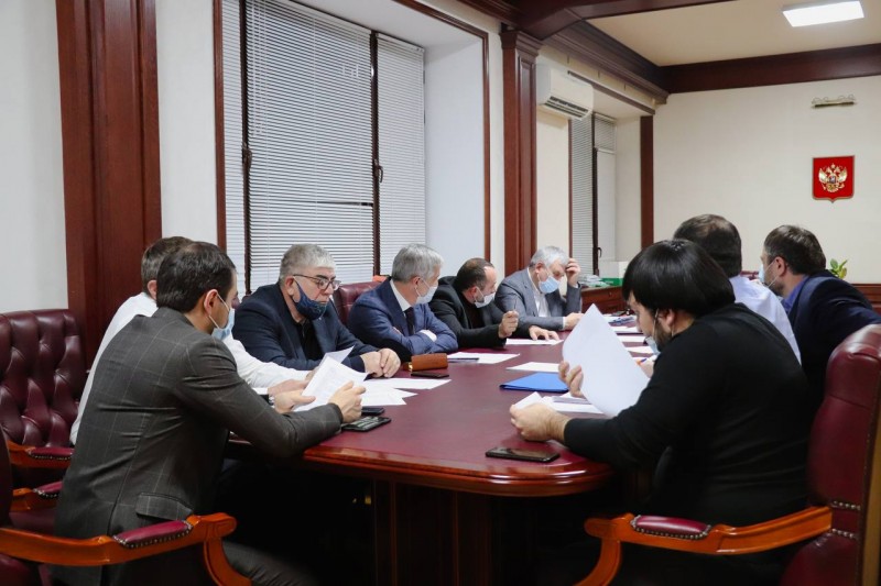 В Минимуществе Дагестана рассмотрели заявления о пересмотре кадастровой стоимости