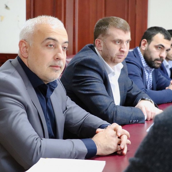 В Минимуществе прошло совещание по вопросам внесения договоров аренды в "Барс-имущество"