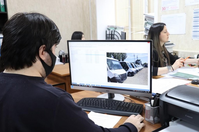 Микроавтобусы для перевозки людей с ограниченными возможностями и звуковые устройства сопровождения пешеходов будут введены в эксплуатацию