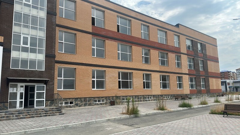 Минимущество Дагестана передало в муниципальную собственность 25 зданий для школ и детсадов