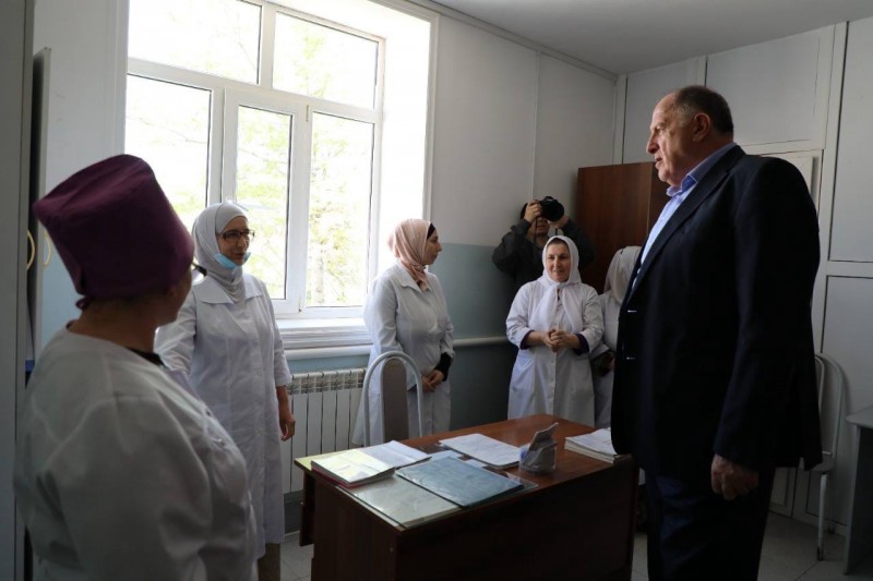 Алефтин Абдуллаев совместно с правительственной делегацией посетил Казбековский район