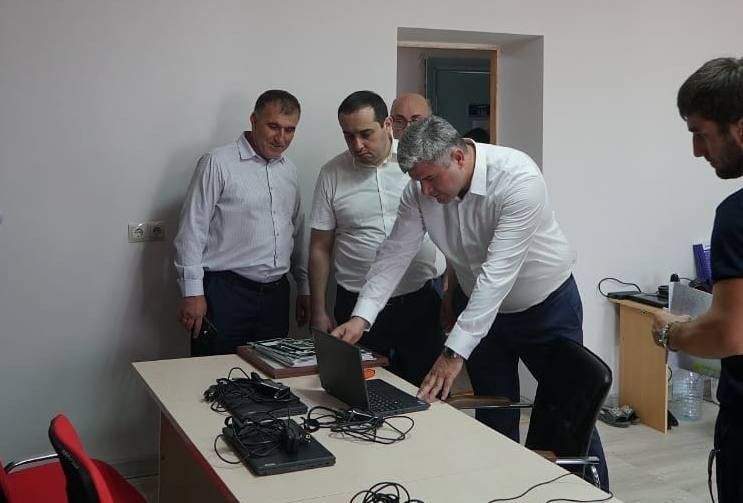 Хабиб Джанаев поздравил с Днём знаний учеников Каранайаульской школы