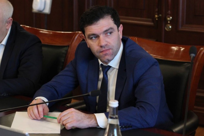 Делегация Минимущества Дагестана во главе с Зауром Эминовым приняла участие в заседании Росреестра