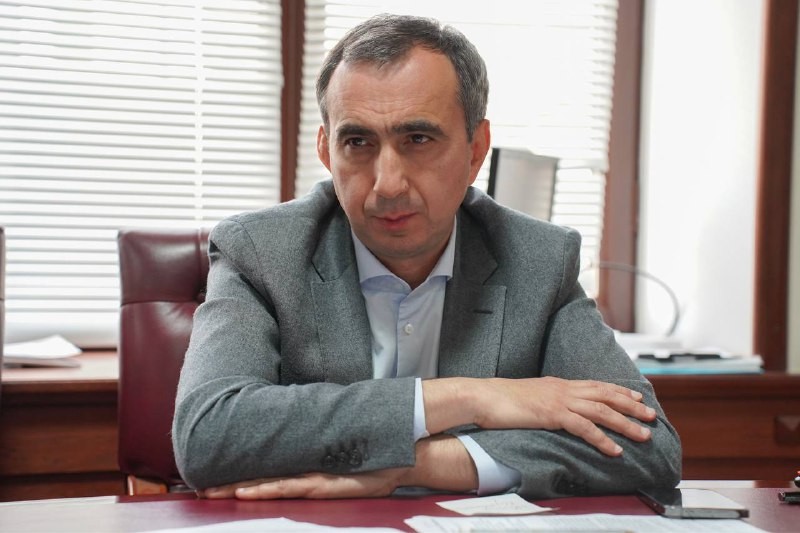 Заур Эминов выслушал проблемы жителей Шамильского района