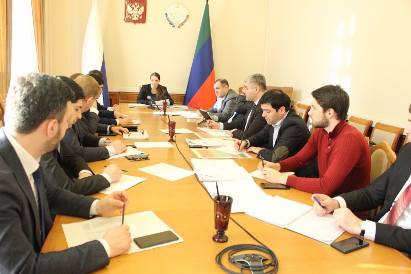 В Правительстве Дагестана прошло совещание о ходе работы по постановке на государственный учет и регистрации объектов газораспределительных сетей