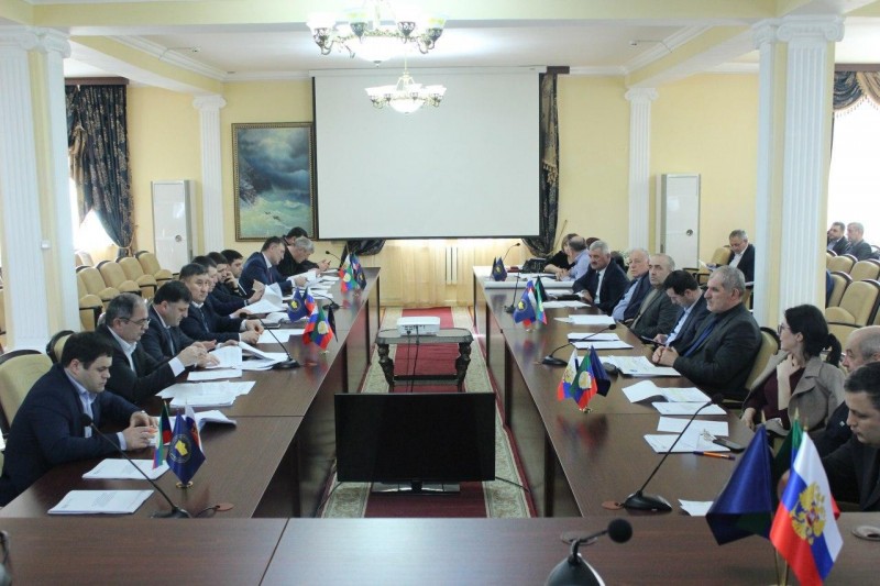 Мурад Алиев провел совещание с представителями муниципальных образований