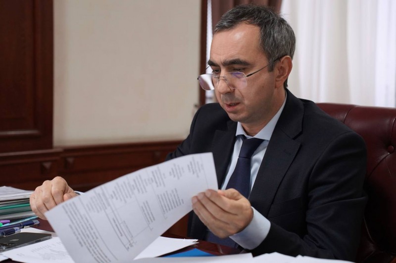 В Минимуществе обсудили модернизацию Аграрного колледжа в селе Ахты