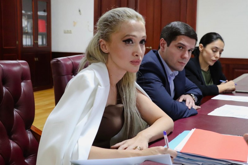 Процесс выведения ГУП «Кубачинский художественный комбинат» со стадии банкротства рассмотрели в Минимуществе