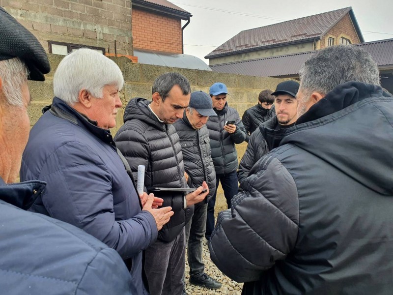 Делегация Минимущества Дагестана с рабочим визитом посетила Новолакский район