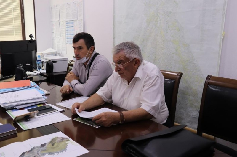 В Минимуществе Дагестана рассмотрели вопросы представителей инициативной группы по возрождению села Гамсутль