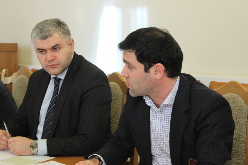 В Правительстве Дагестана прошло совещание о ходе работы по постановке на государственный учет и регистрации объектов газораспределительных сетей