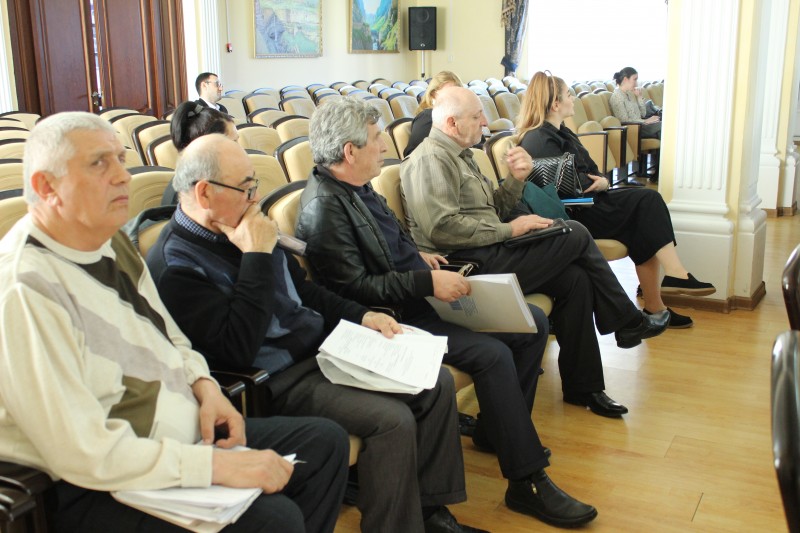 Агарагим Кагиргаджиев провел межведомственную комиссию Республики Дагестан по вопросам эффективности деятельности государственных унитарных предприятий