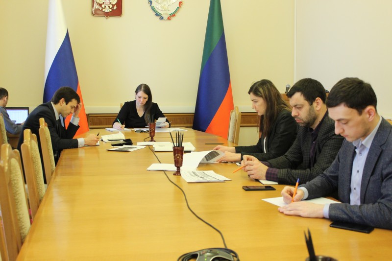 В Правительстве Дагестана прошло совещание в режиме ВКС с муниципалитетами по имущественной поддержке субъектов малого и среднего предпринимательства