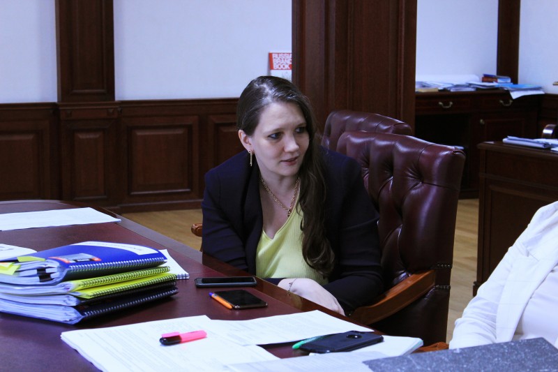 Екатерина Толстикова провела видеоконференцию с разработчиками портала по земельному фонду Дагестана