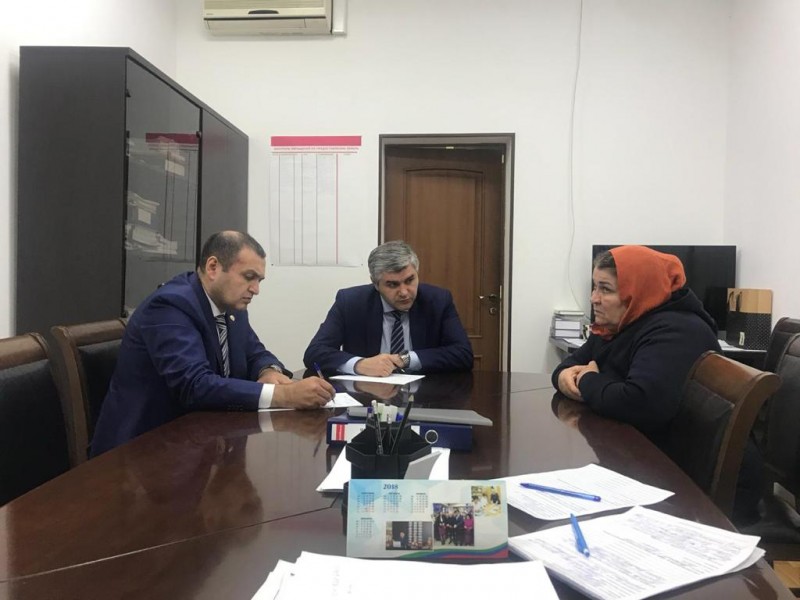 В Министерстве по земельным и имущественным отношениям Республики Дагестана прошёл еженедельный приём граждан Руководства Министерства