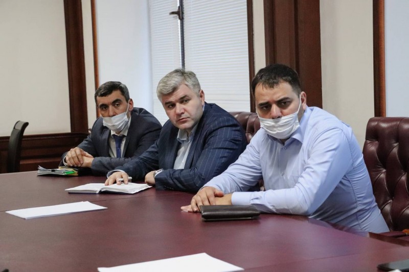 В Минимуществе обсудили вопросы размещения оптово-розничного центра в Магарамкентском районе