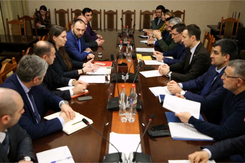 Руководство Минэкономразвития и Минимущества Дагестана обсудили взаимодействие ведомств по вопросам эффективного использования имущества региона