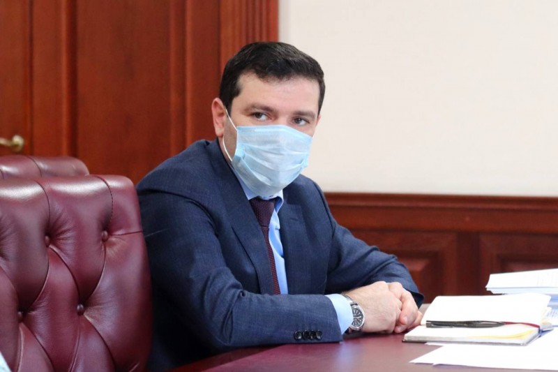 Еженедельное рабочее совещание состоялось в Минимуществе Дагестана