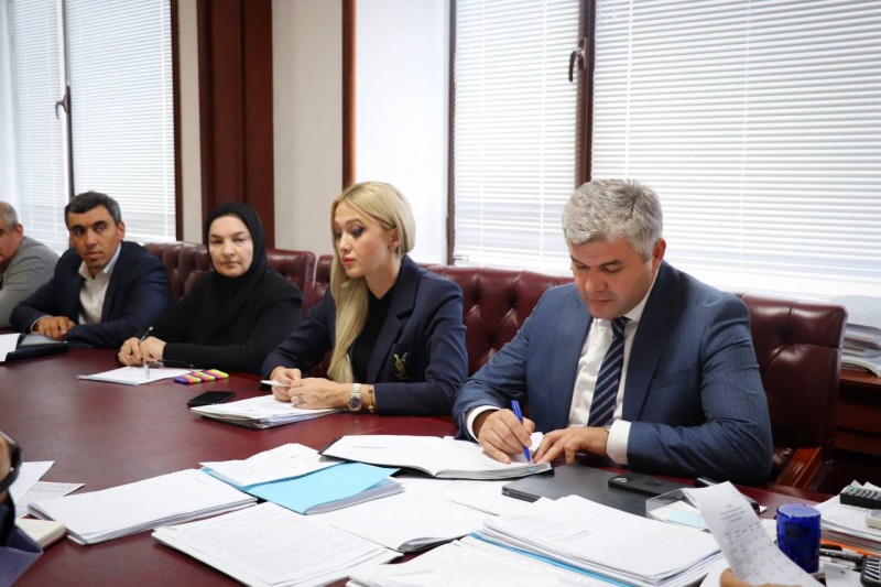 В Минимуществе Дагестана прошло аппаратное совещание