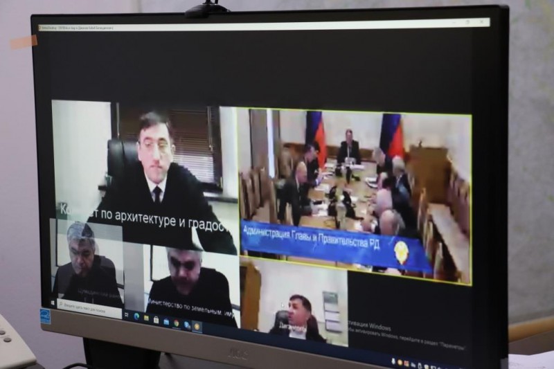 Строительство спорткомплекса имени Хабиба Нурмагомедова обсудили по ВКС