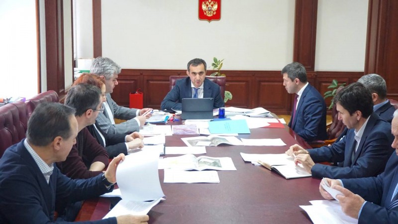 В Минимуществе состоялось рабочее совещание с руководством Минпромторга РД