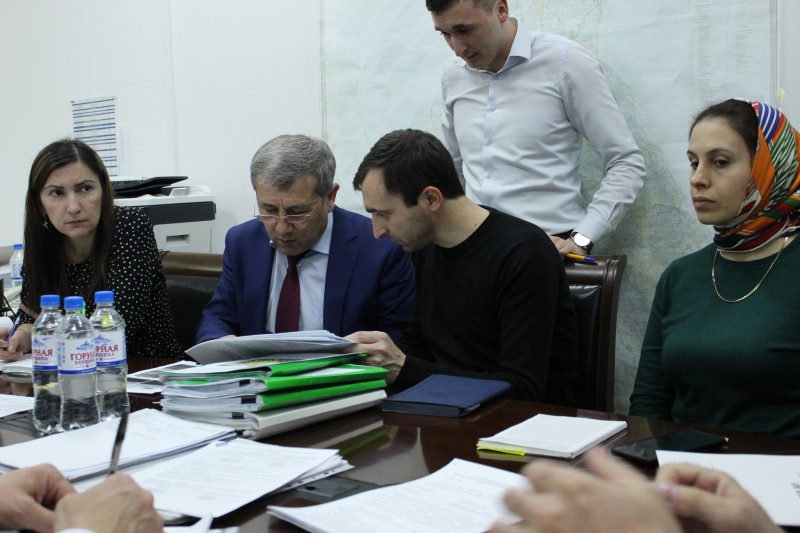 Хабиб Джанаев провел совещание по вопросам управления земельными ресурсами