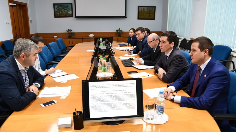 Представители Министерства по земельным и имущественным отношениям Республики Дагестан во главе с заместителем министра Хабибом Джанаевым в рамках обмена опытом посетили Республику Татарстан