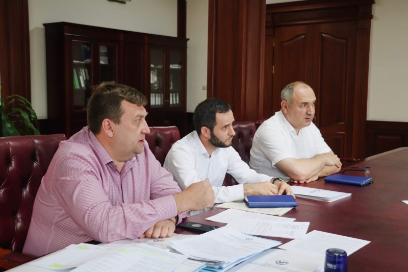В Минимуществе Дагестана состоялось совещание с представителями ООО «Газпром Газораспределение Дагестан»