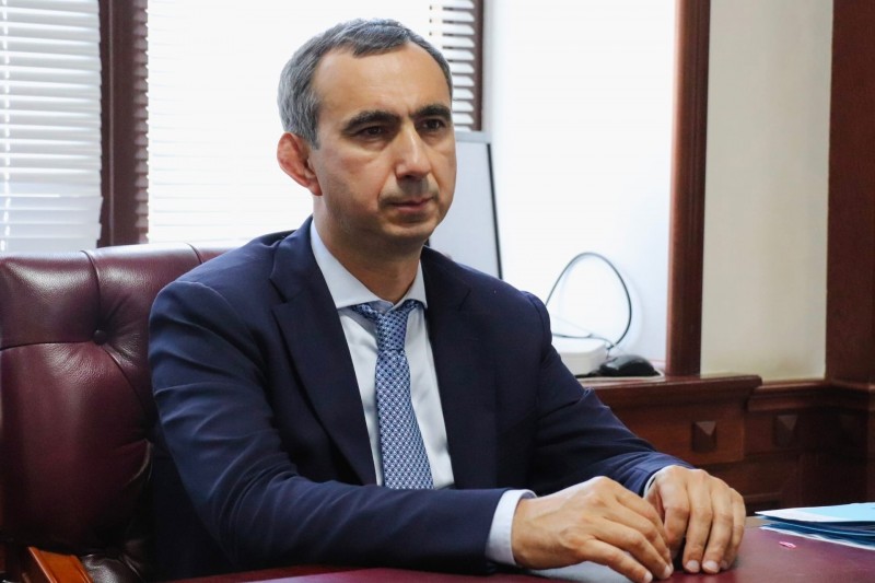 Заур Эминов провёл рабочую встречу с генеральным директором ООО «Газпром межрегионгаз Махачкала»