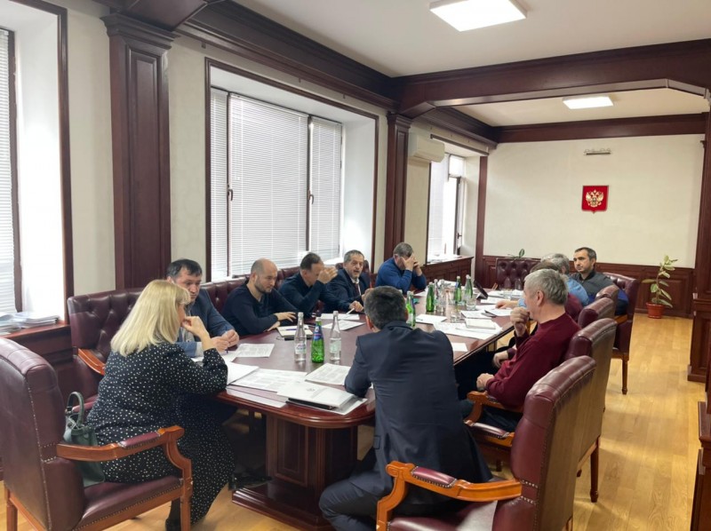 В Минимуществе Дагестана состоялось совещание с представителями Минсельхозпрода РД