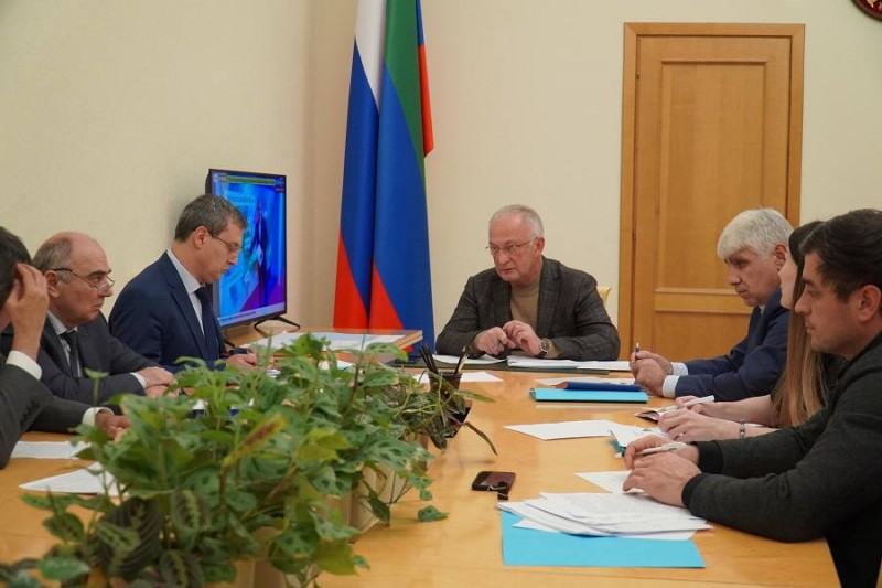 В Правительстве РД обсудили вопросы оптимизации расходов на аренду административных зданий