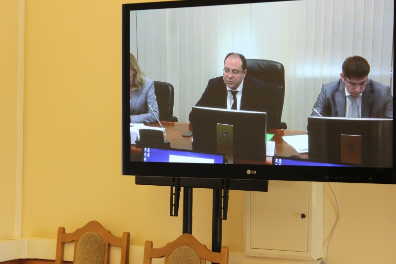 Агарагим Кагиргаджиев провел ВКС с АО «Корпорация МСП» по вопросам имущественной поддержки субъектов малого и среднего предпринимательства