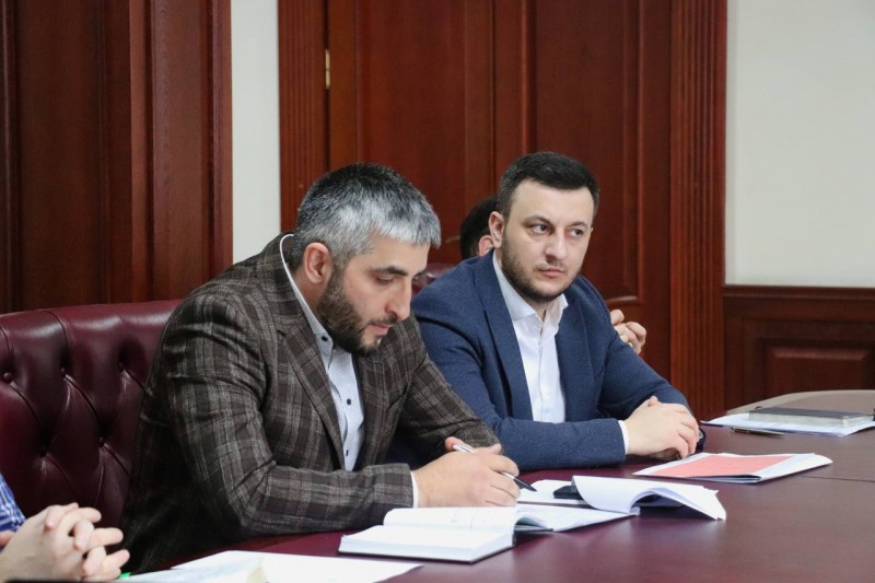 Актуальные вопросы Минимущества Дагестана обсудили в ходе рабочего совещания