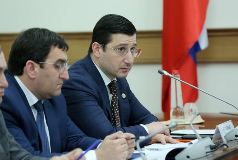В обсуждении реализации проектов в области возобновляемых источников энергии принял участие Агарагим Кагиргаджиев
