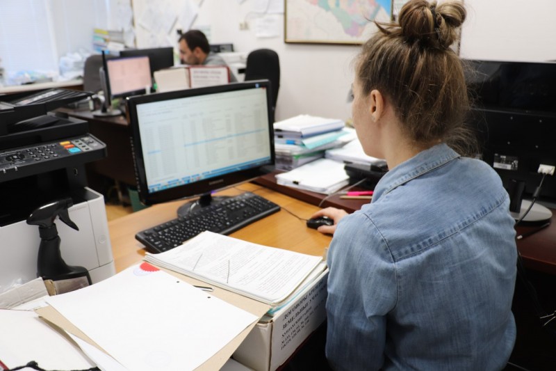 Сотрудники Минимущества Дагестана продолжают работу по внесению данных в "БАРС"