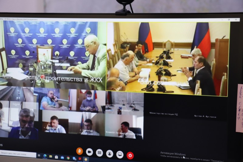 Хабиб Джанаев принял участие в совещании в режиме ВКС по вопросу объектов незавершенного строительства